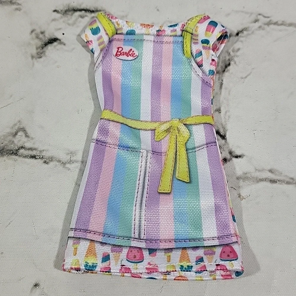 Barbie Pastery Chef Cake Decorating Bakery Lot Dress Whisk Frosting Bag Cupcakes